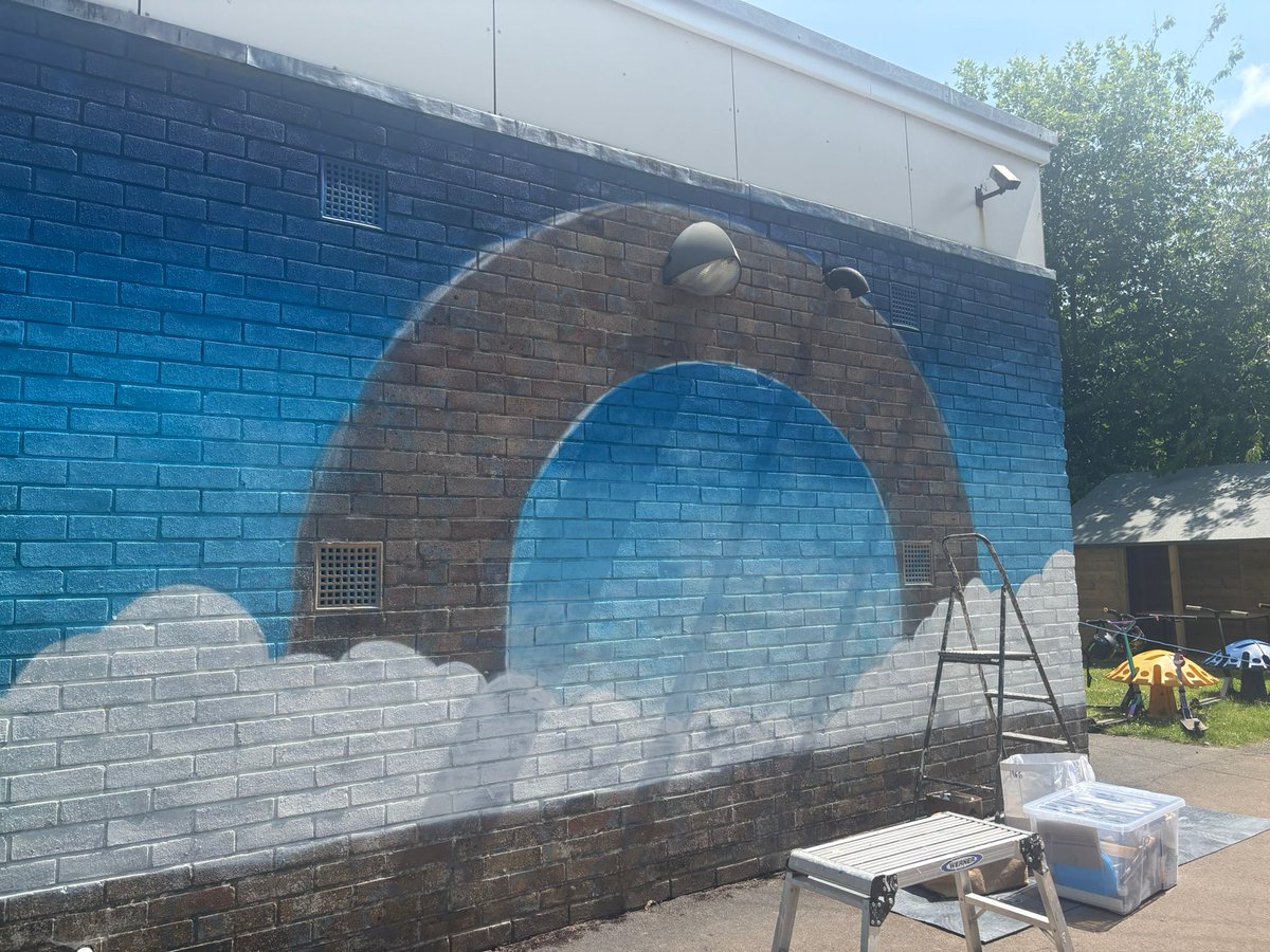 Something exciting is taking shape at our main entrance into school....
#ArtsWeek
#NurtureGrowFlourish
#TeamCCH