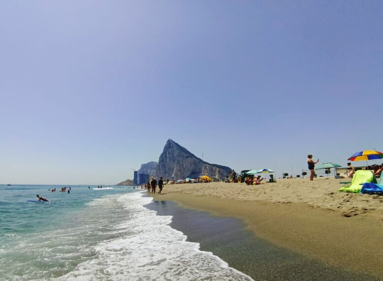 Bank holiday in Gibraltar for the King's Birthday and as usual the weather is terrible, I don't think my mates back in the UK realise how tough I've got it and a LITTLE bit of sympathy would be nice.