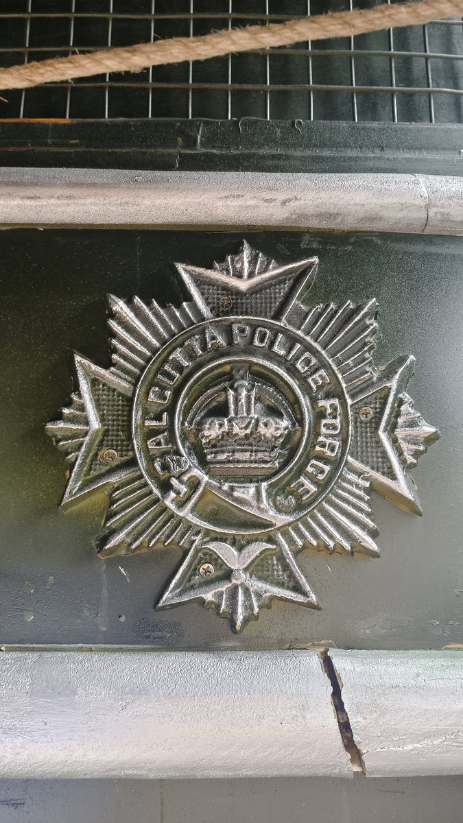 🎥🪖⚠️. Calcutta jail manodi chaise vidwamsam feast for audience and emotions chala untay koncham gattiga conect chaisthay inko epic of india movie avudhi pakka 🔥⚠️