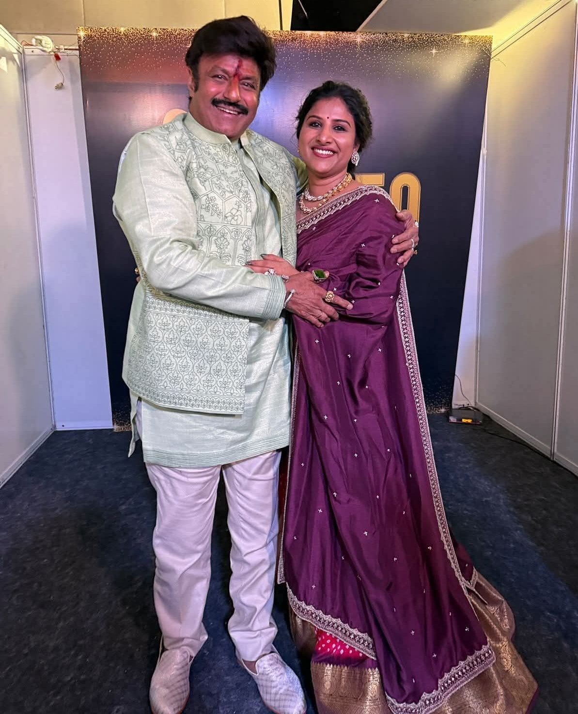 Image Singer Mangli — The Most Beautiful & Dynamic Voice of Indian Folk Music | iiQ8 Entertainment