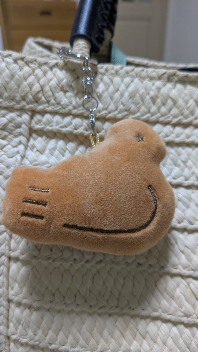 おけちゃん　鳩ホルダー 話題】鳩サブレー新グッズ「鳩ホルダー」が可愛すぎる! - 鎌倉