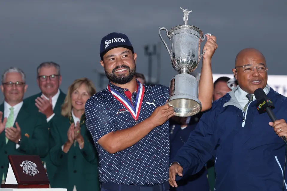 Well played JJ!  A worthy champion. 

#USOpen #USOpen2025 #Oakmont #USGA #MajorSeason #GolfHistory #OakmontTough