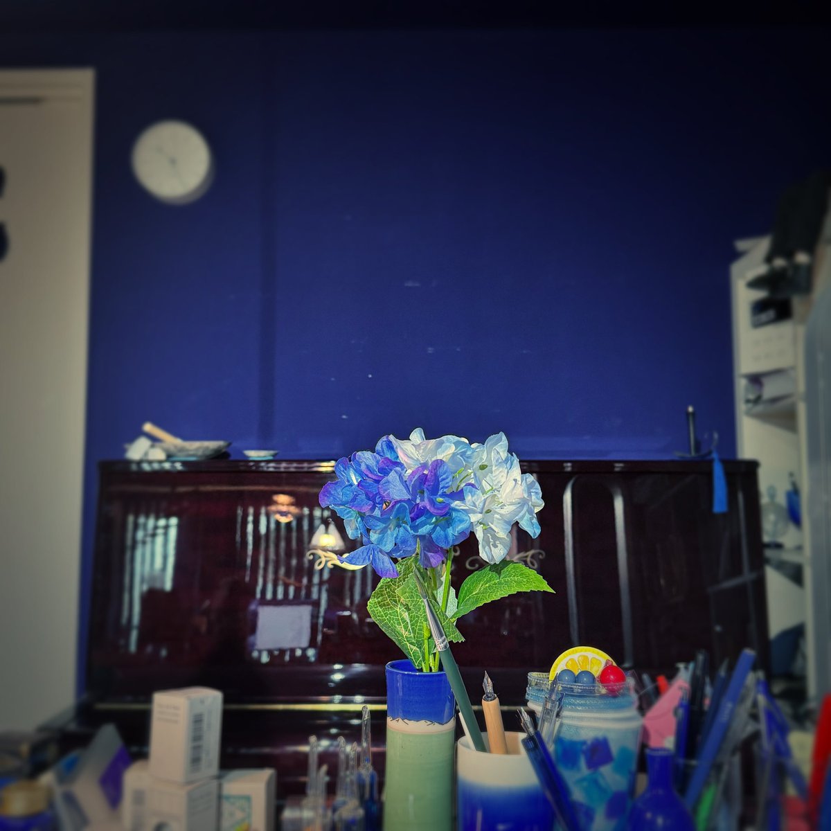 絵がないと静かすぎる