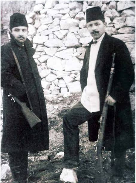 “Dost da düşman da bilsin ki, bu 
memleketin efendisi Türk’tür.” 

💬 Mahmut Esat Bozkurt