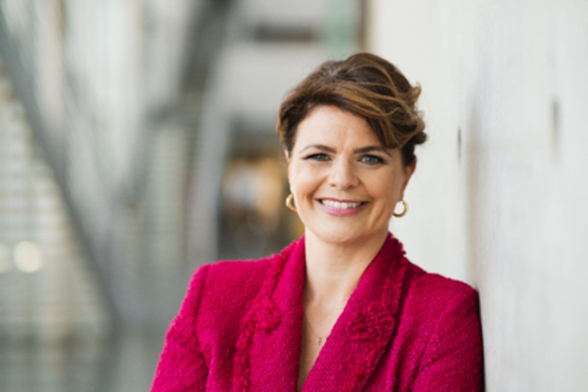 PflegeteaProhn's tweet image. 📢 𝗪𝗶𝗰𝗵𝘁𝗶𝗴𝗲 𝗡𝗲𝘂𝗶𝗴𝗸𝗲𝗶𝘁! Katrin Staffler (CSU) fordert klarere Regelungen für 24-Stunden-Kräfte. Ziele: 
1. Rechtssicherheit für Familien 
2. Konkrete Lösungen statt Probleme 

Wie seht ihr die Situation in der 24-Stunden-Pflege? #24stundenpflege #pflegeberufe