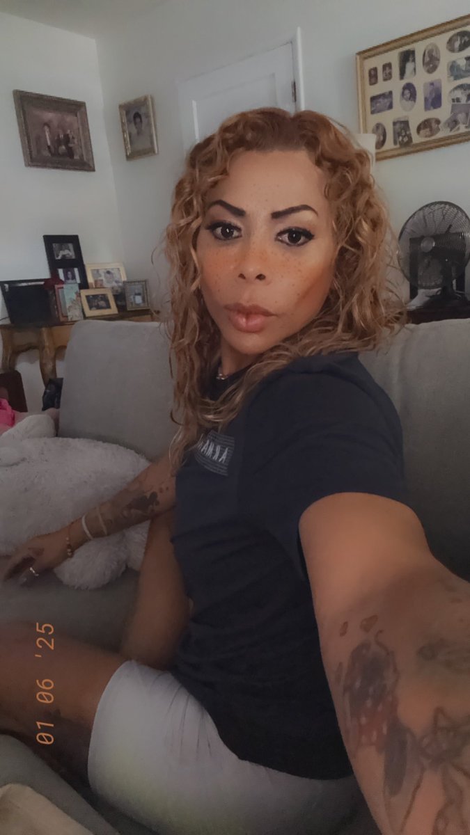 michellevalram's tweet photo. Los Angeles California IG michellevalram https://t.co/bYrFKmHvBs