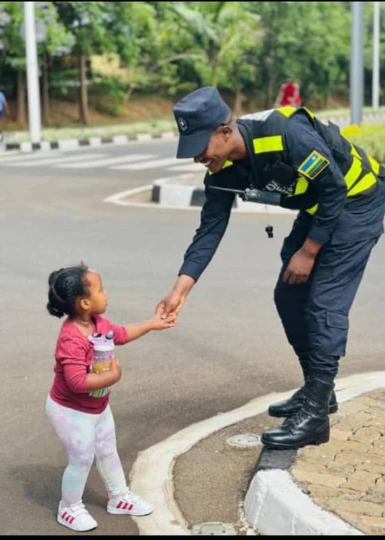 Rwanda Youth Volunteers tweet media
