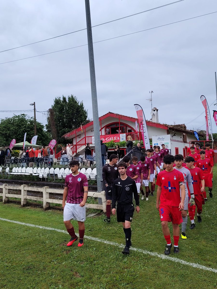 XXXIII AZKORRI TXAPELKETA

Final  Kadetes
<a href="/BizkerreftM/">Bizkerreft_masculino</a> 3️⃣
<a href="/SantutxuFC/">SantutxuFC</a> 5️⃣

Final Gazteak
Galea 0️⃣
<a href="/SantutxuFC/">SantutxuFC</a> 4️⃣

Eskerrik asko a todos los equipos participantes, así como a los colaboradores y Sponsor 👏👏👏

<a href="/GetxoKirolberri/">Getxo Kirolberri</a>
<a href="/Getxo_Futbola/">Getxo Futbola Fundazioa</a> 
<a href="/FangalokaSpace/">Fangaloka</a> 
<a href="/BasqueWater/">Alzola</a>