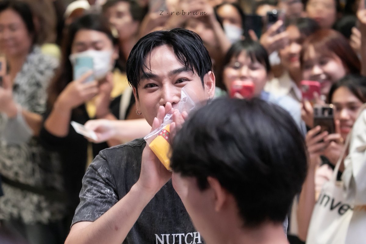 _zrebrum_'s tweet photo. ธุจ้าค๊าบบบบบ 
.
#RHs
#PalitbyZ 
#เป๊กผลิตโชค #peckpalit 
#peckpalitchoke #palitgallery https://t.co/4SsIRFc5AI