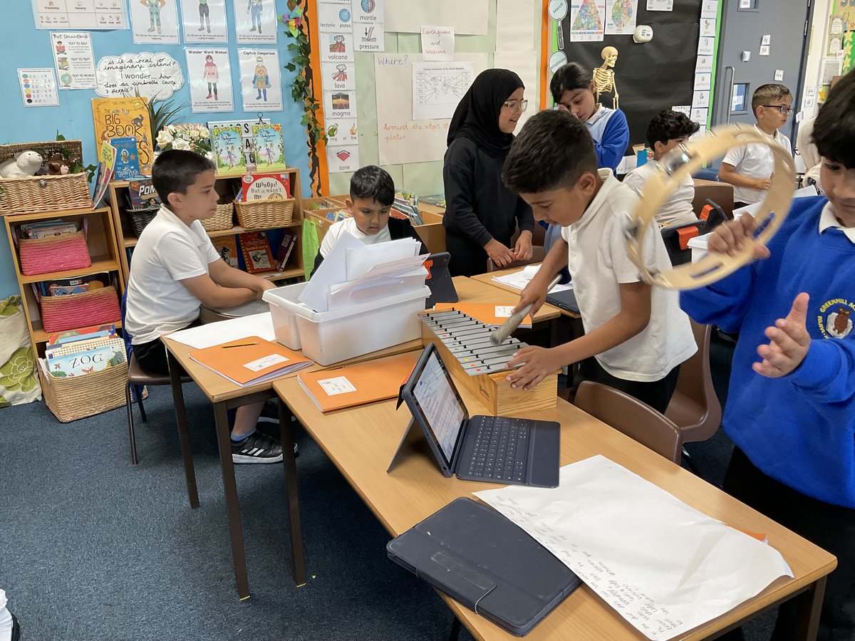 Class 7 have written songs this week in English. They have created rhyme and rhythm. Today they used instruments to enhance them and performed to their friends.
#TheHarmonyPledge #BeAPerformer
