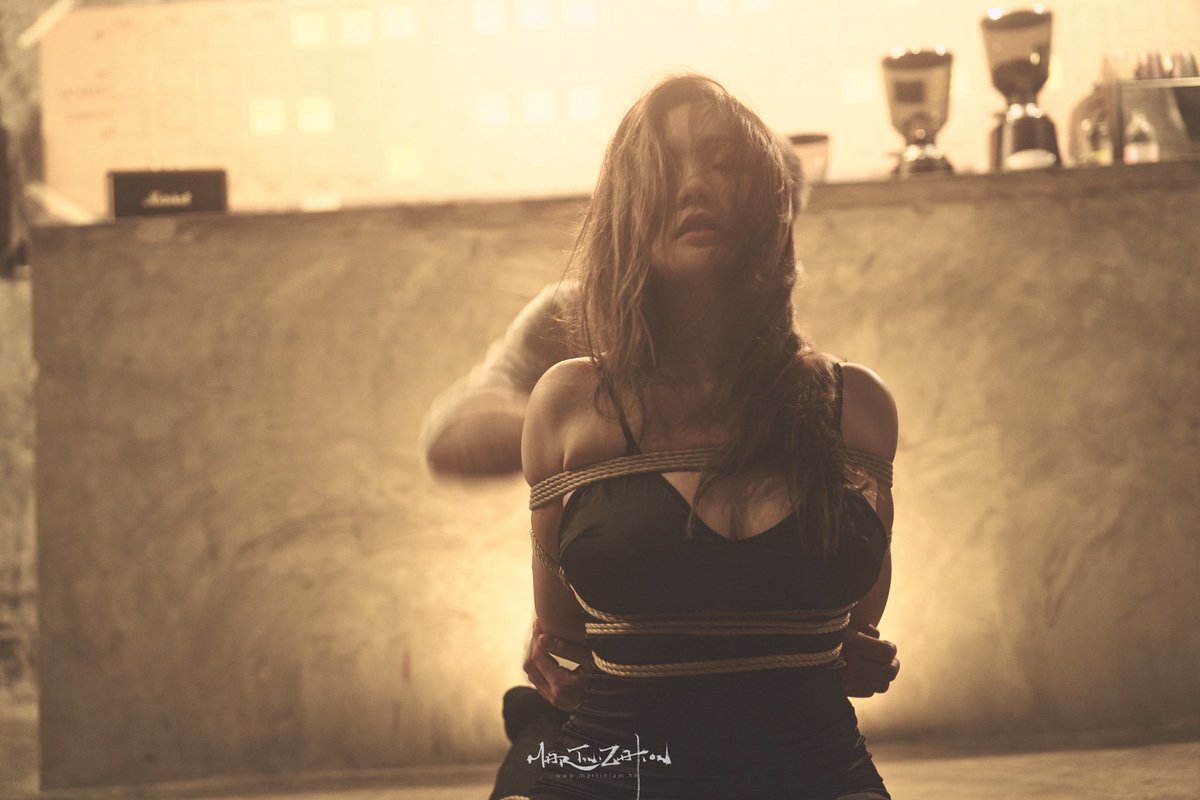 lylaaa_boo (@lylaaaboo) on Twitter photo Performance with <a href="/LaodaiDavide/">LAODAI - 老戴 - DAVIDE - ダビデ - เล่าด้าย</a>
Photo <a href="/martinizationhk/">Martin Lam</a>
Event in Thailand 🇹🇭
#Shibari Performance with <a href="/LaodaiDavide/">LAODAI - 老戴 - DAVIDE - ダビデ - เล่าด้าย</a>
Photo <a href="/martinizationhk/">Martin Lam</a>
Event in Thailand 🇹🇭
#Shibari