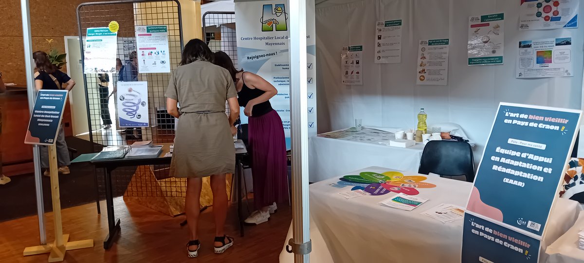 CHL_SOM's tweet photo. présence du CHLSOM au salon du bien vieillir du 12/06/2025 https://t.co/gSzZUIhITD