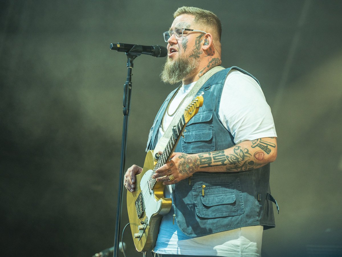 z70photo's tweet photo. Loved @RagNBoneMan at @ForestryEngland Forest Live last night #ForestLive #Cheshire #ChesireLive #LiveMusic #RagNBoneMan https://t.co/0RwsRgUcmr