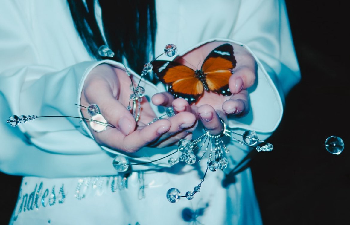 GtkS5WCWQAAaqB_?format=jpg&name=medium