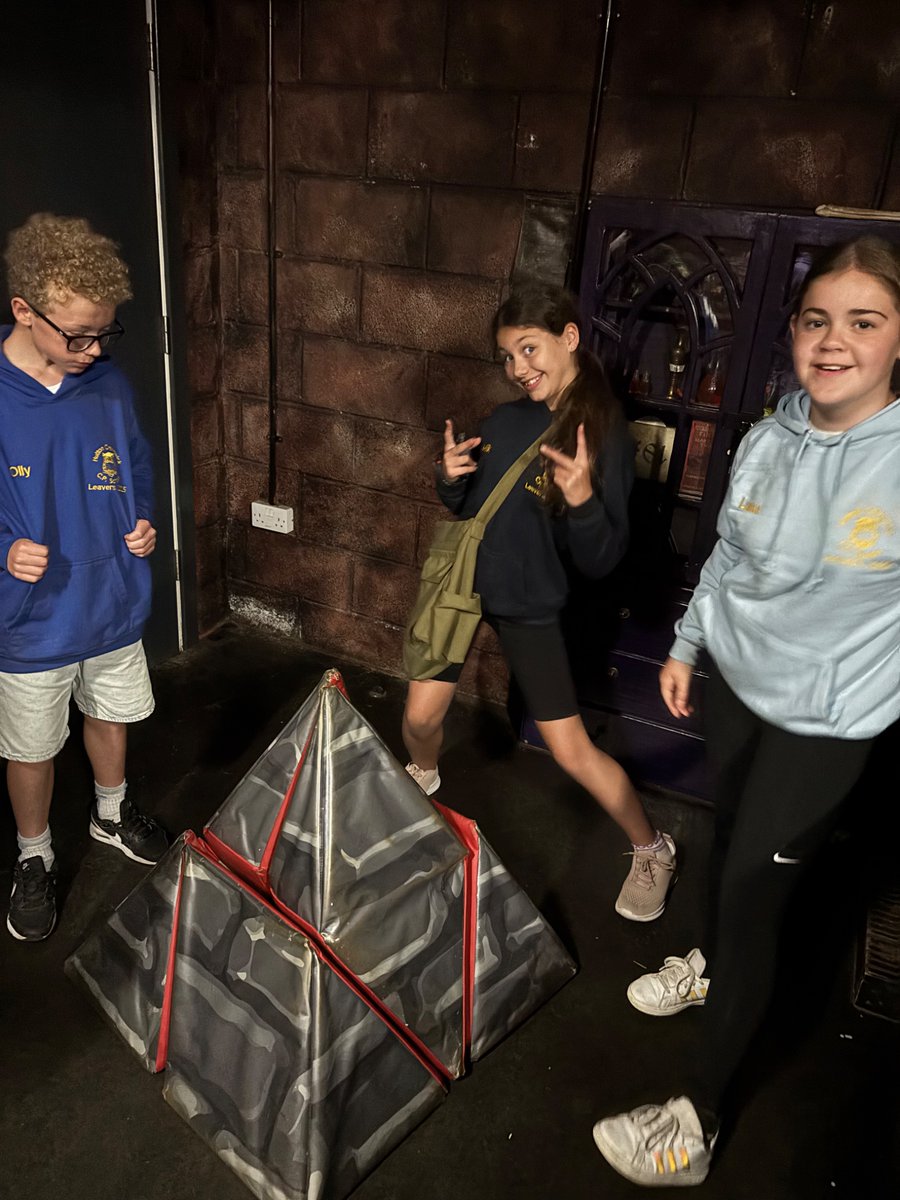 HuttonCran's tweet photo. Team Avalanche taking on the dungeon! 🤞we get out in time! https://t.co/HEUnustyGo
