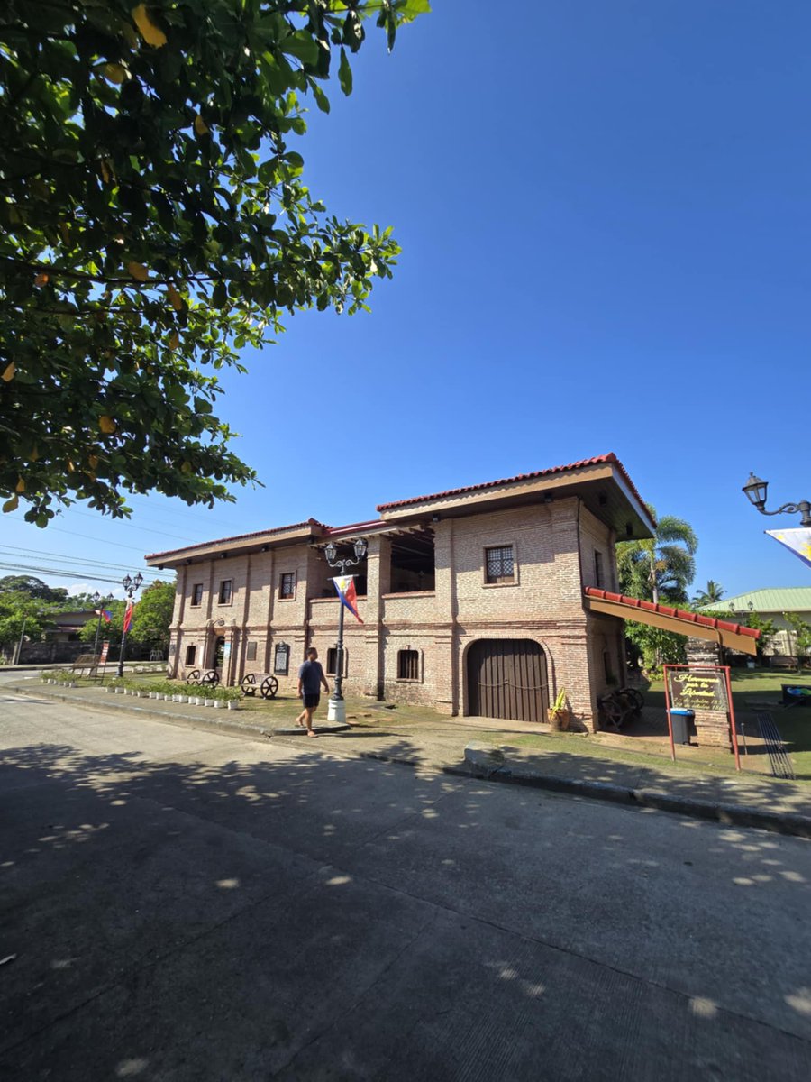 maremhar's tweet photo. Northloop leg 4 (Familiar Road)
Laoag City, Ilocos Norte - San Manuel,Pangsinan https://t.co/XFnfs6nvHY