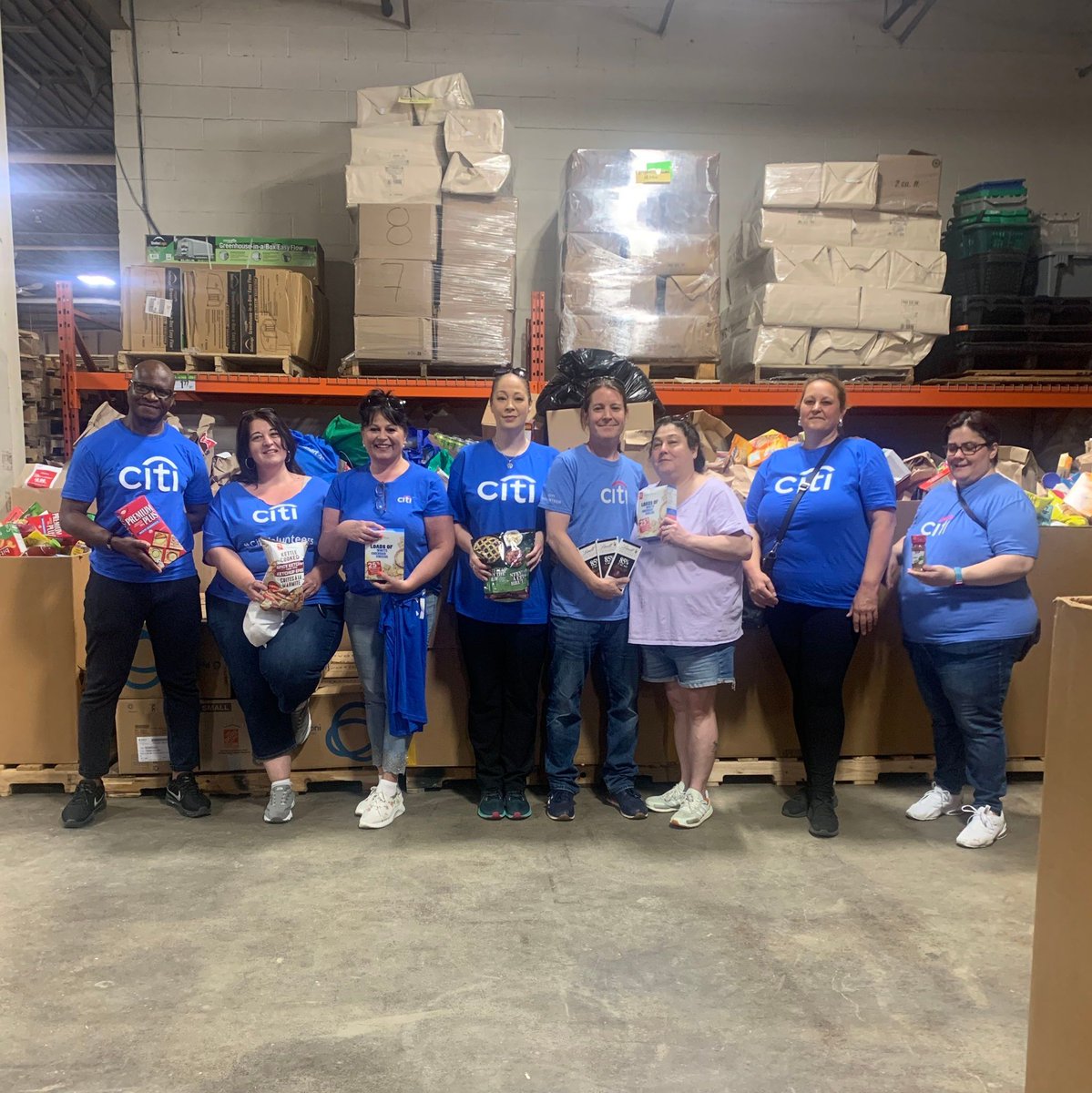Thank you for <a href="/Citibank/">Citibank</a> for their dedication to volunteering with the food bank year after year. It is because of amazing Londoners like you the food bank has been able to continue fighting food insecurity in our community for nearly 40 years!
