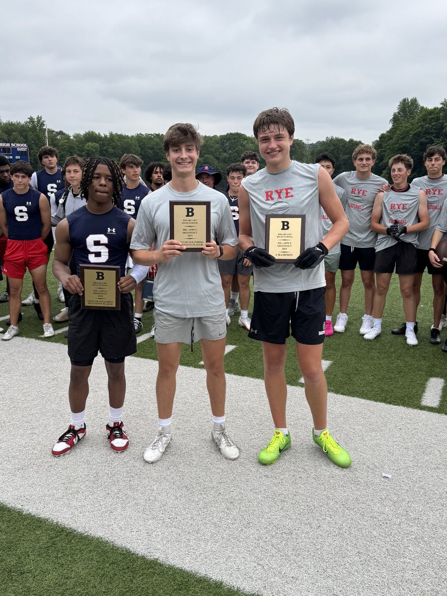 CoachSkipSteven's tweet photo. We would like to thank the following teams for attending the 14th Annual BIG APPLE 7v7 Shootout.
Briarcliff 
Clarkstown North
Cardinal Hayes
East Ramapo
F.D. Roosevelt
John Jay East Fishkill
Nyack
Our Lady of Lourdes
Randolph
Rye
Stepinac
Tappan Zee
Woodlands
Yonkers Force https://t.co/QTzMFhbOYx
