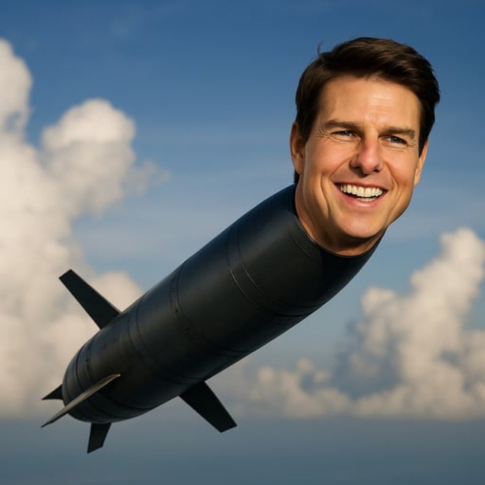 0xfatbro's tweet photo. @TomCruise https://t.co/U53EfGIvin