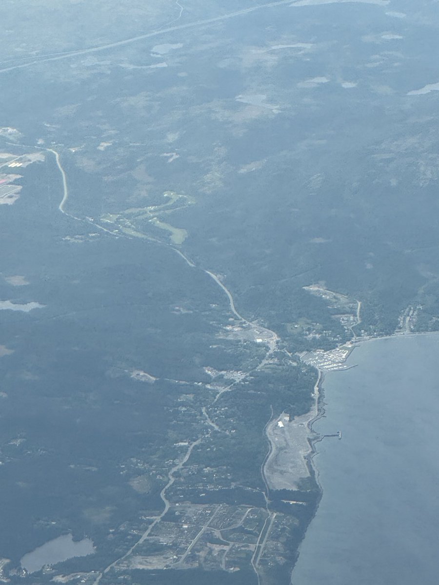 Flying by Holyrood otw to Halifax✈️in the second picture you can see the access rd to the TCH.