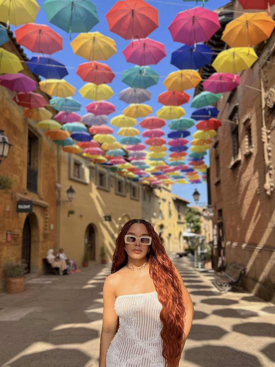arielcno's tweet photo. european summer > https://t.co/LsYzjjPJnd