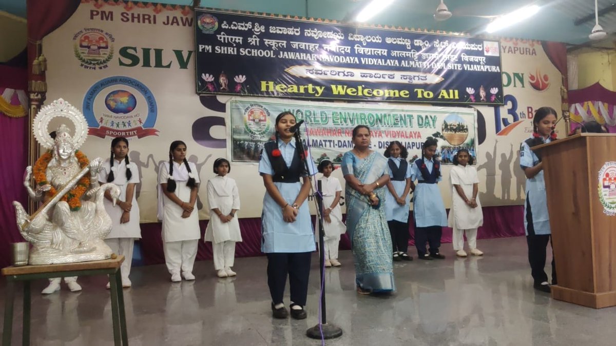 JnvBijapur's tweet image. Celebration of BHASHSANGAM 
Ek bharat shreshtha bharat 💐
@PMOIndia @narendramodi
@NVS_HQ @JNVBIJAPUR_CG 
#unitythroughlanguages
@JnvBijapur