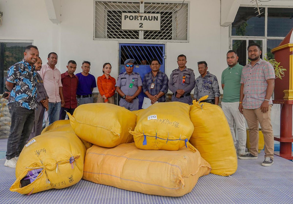 BorisTadic58's tweet image. As a CEO of AB foundation @ABCharityFund , I m happy to share that although AB Philantrophy is still in its early stages, our first donation - focused on children living in poverty- has already been sent to Timor- Leste! This initiative received high praise and an honorary…