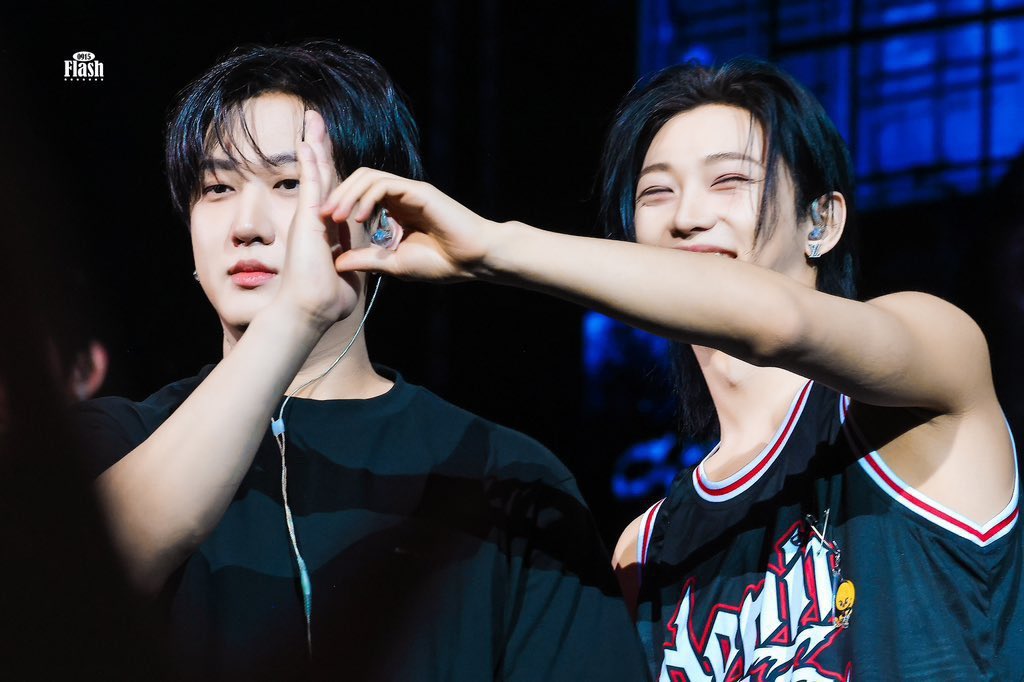 BinderellasShoe's tweet photo. Changbin’s downturned smile 🥹😭 https://t.co/5GfBgsWo0b