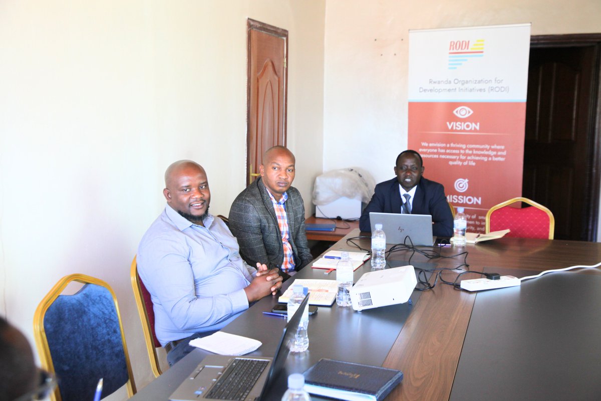 RodiRwanda's tweet photo. π Great day at @RodiRwanda !π
On June 16, 2025, we welcomed a delegate from @capyeikenya -Kenya to discuss a potential collaboration on the Youth Futures Research Project.
This continental initiative focuses on boosting youth employment opportunities across Africa.
#CAPYEI https://t.co/fHxgrkiEiT