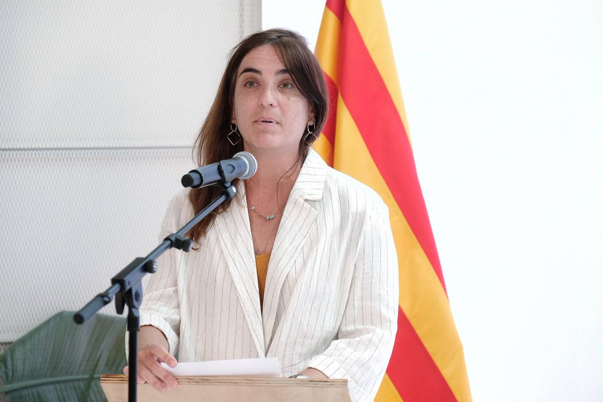 Empresa (@empresacat) on Twitter photo 📌Jornada '#PERTE per a la salut d'avantguarda a Catalunya'
🗣️ <a href="/ConsellerSamper/">Miquel Sàmper</a>: "El sector de la salut es consolida com un dels principals motors d’innovació i desenvolupament econòmic i social del país"
Més ℹ️ gen.cat/4l3caoB 📌Jornada '#PERTE per a la salut d'avantguarda a Catalunya'
🗣️ <a href="/ConsellerSamper/">Miquel Sàmper</a>: "El sector de la salut es consolida com un dels principals motors d’innovació i desenvolupament econòmic i social del país"
Més ℹ️ gen.cat/4l3caoB