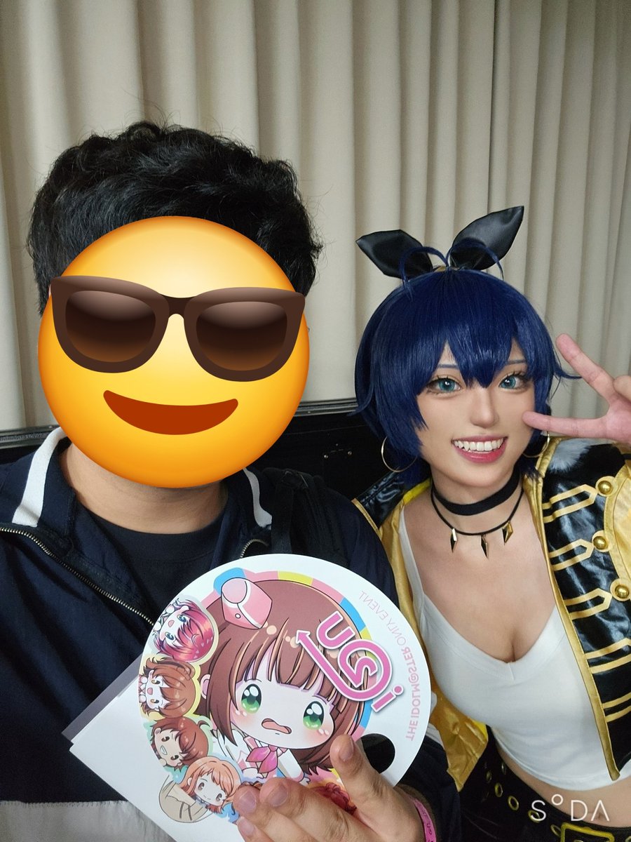 15년 가까이 히비키 한 우물만 판 히비키P인데 히비키 고퀄 코스어분도 뵙고 멋진 무대까지 봐서 너무 행복했었습니다 :)

(Coser: <a href="/monmo_cos/">몬모</a>)

#i2u #가나하히비키 #我那覇響