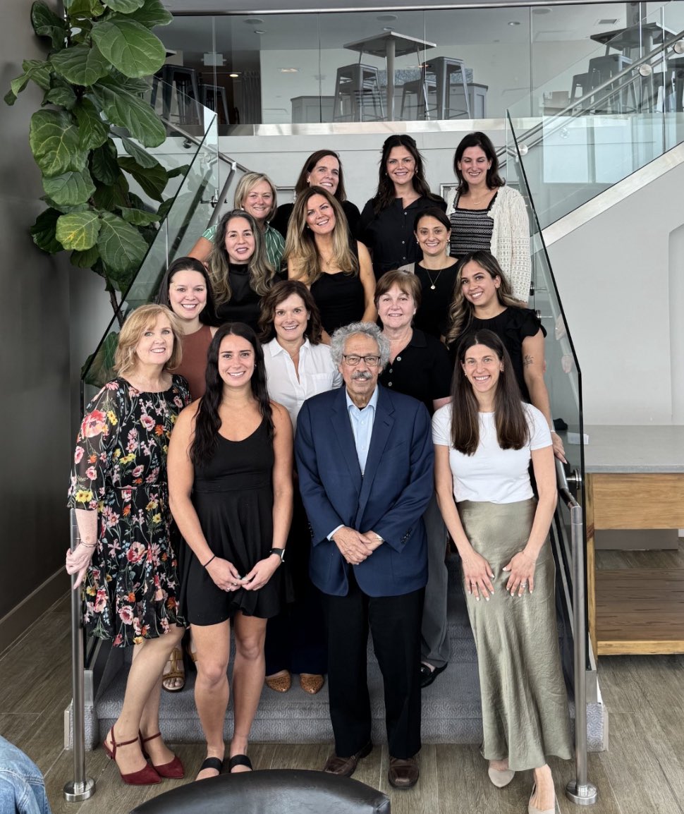 nypedscbc's tweet photo. WMC and NYMC Oncology and BMT nurse practitioner Strategic Retreat. 🩺#nursepractitioner https://t.co/wVhCYth5bu