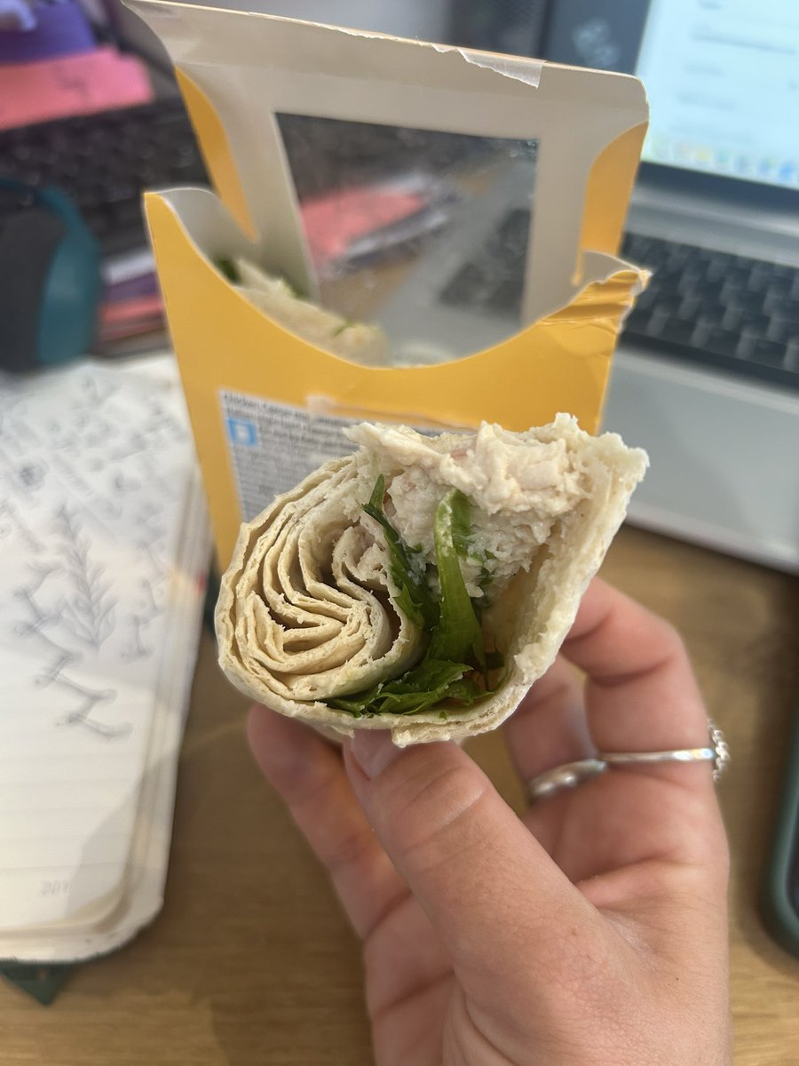 Bronte_sharp15's tweet photo. @sainsburys what level of filling do you call this???? 
I’m not upset, I’m just disappointed. https://t.co/dnxFA7Hed0