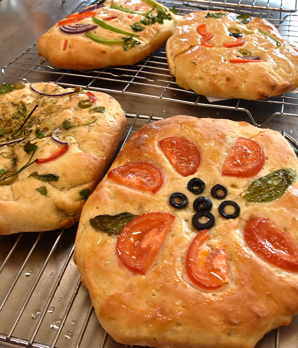 manorprep's tweet photo. Children in Year 5 baked delicious garden focaccia bread during their Cookery lesson. They decorated the loafs with tasty and healthy toppings; they look absolutely mouth-watering!
#ManorPrep #baking #breadmaking https://t.co/4gifPZ7ROQ