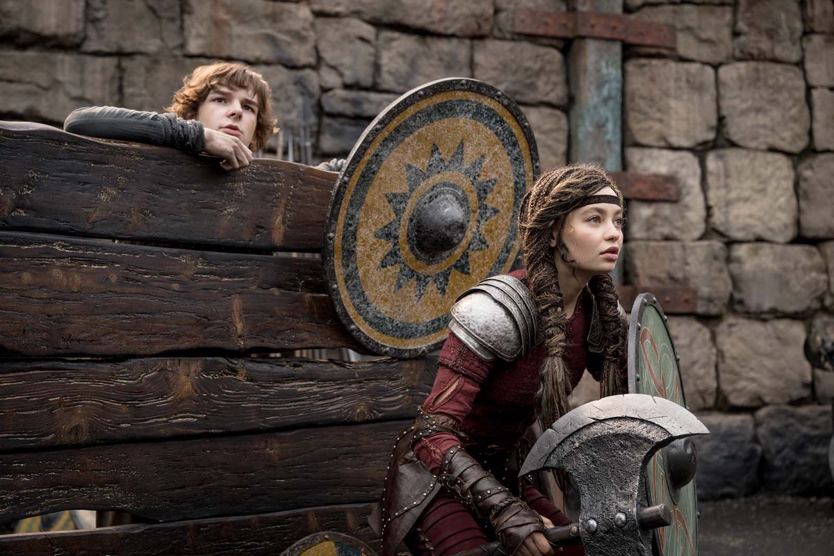 😊La cinta live action “Cómo entrenar a tu dragón” debuta en la taquilla con más de 83 millones de dolares; supera al filme “Lilo y Stitch", la nueva versión superó fácilmente a "Cómo entrenar a tu dragón: El mundo oculto", de 2019, que se estrenó con 55 millones de dólares😊