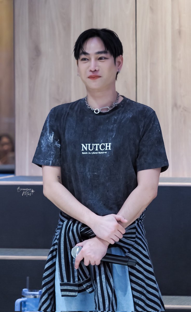 BreezerNotes's tweet photo. น่ารักเหมือนเคย
@peckpalit 
#palitgallery
#เป๊กผลิตโชค
#BreezerNotes
#PeckPalitchoke https://t.co/LM4D6ivV94