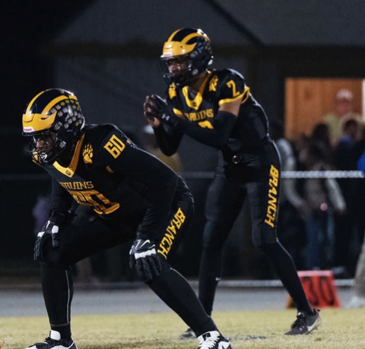 WVU Football Eyes the Trenches, Offers Two 2027 4-Star Linemen

wvsportsnow.com/wvu-football-e…