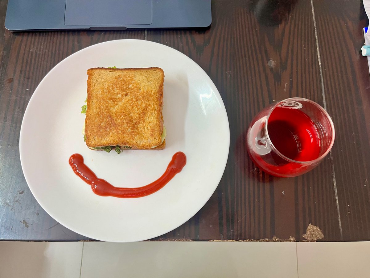 flatemate’s girlfriend is back in town