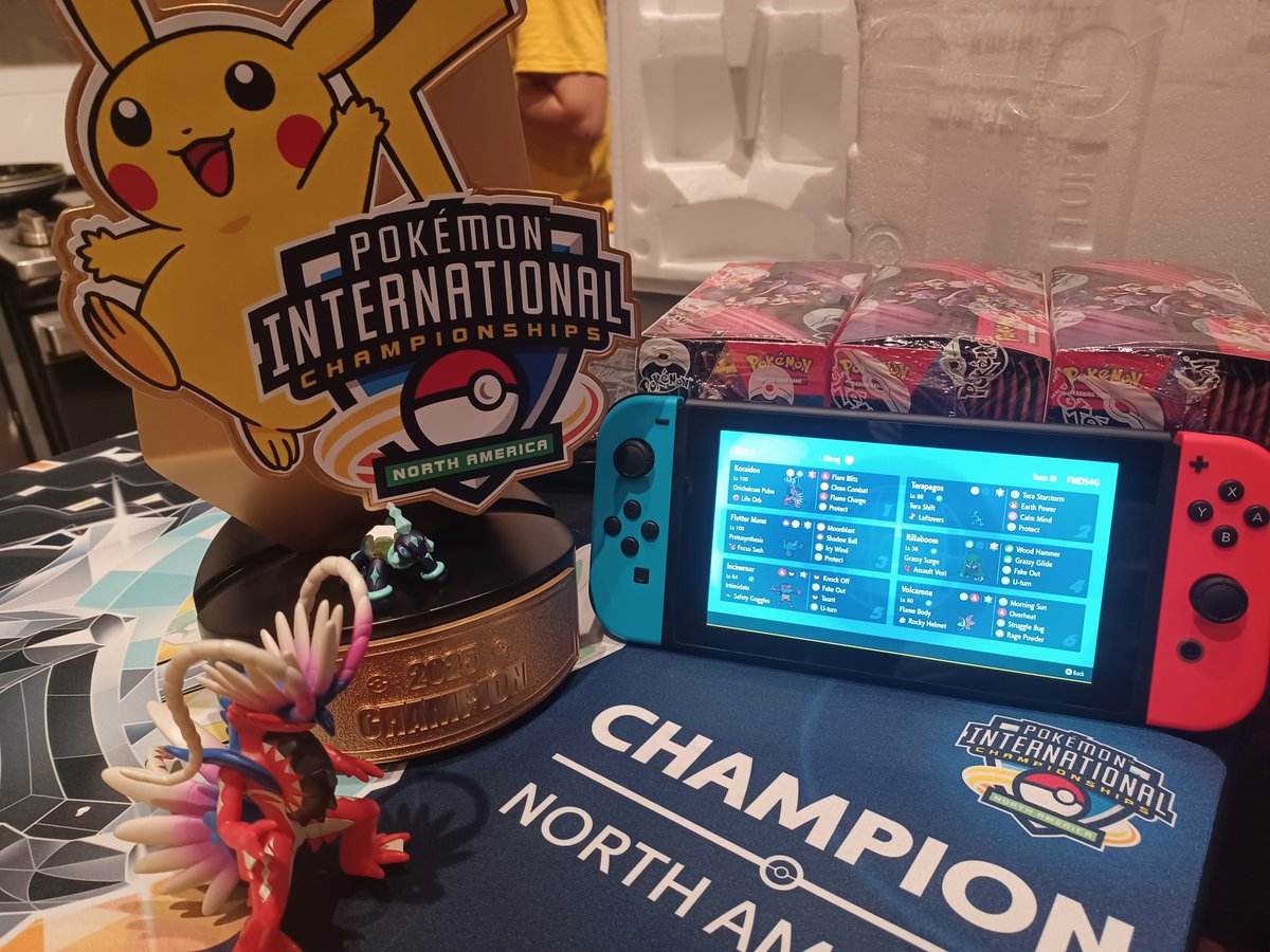 Joaquin R tweet media