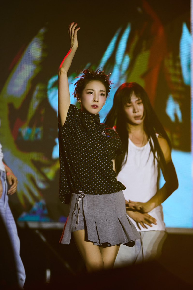 Sandara Park tweet media