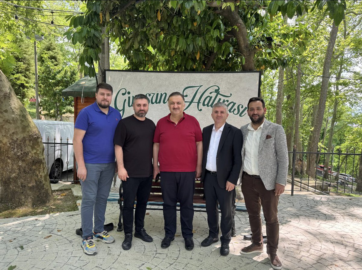 Deva Partimizin Genel Başkan Yardımcısı Milletvekilimiz Sn. Hasan Karal ve İl yönetim kurulumuz ile Giresun Esnaf ve Sanatkarlar Odaları Birliği Başkanımız Sn. Ali Kara ve heyetini ziyaret ettik. 

Kale Belediye Sosyal Tesislerinde Gazeteciler ile bir araya geldik.