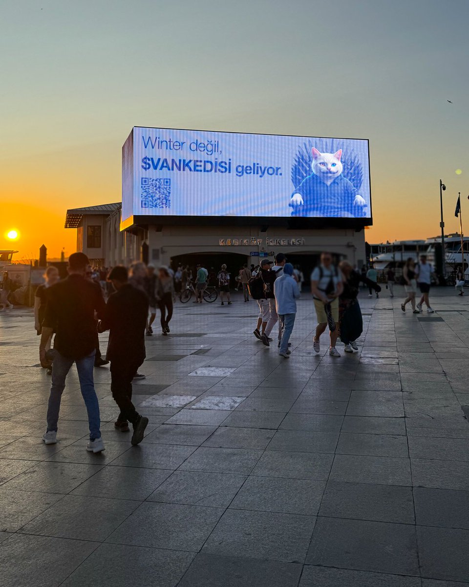 Kadıköy’de ekrana o gelene kadar her şey normaldi 🤫