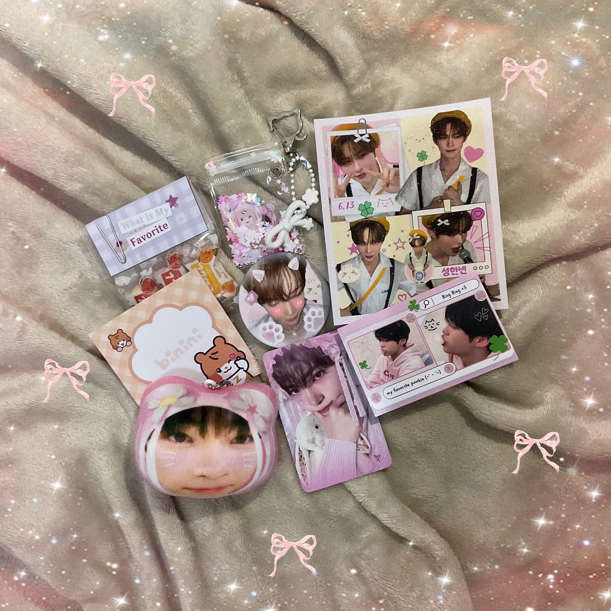 — ೀ⋆ pookie birthday kit ˚ ༘`✦ ˑ ִֶ 𓂃
This is honestly way too cute and so pookie! Everything feels super well-made, i can totally tell <a href="/acigummy/">𐙚 𝓑𝓲𝓷𝓰𝓫𝓲𝓷𝓰</a> poured her heart into it. I really feel the love, thank you 💖