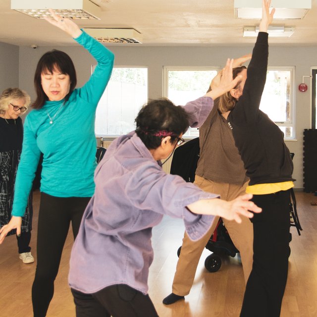 We love to dance! Whether you’re completely new to #dance or dance regularly, you’ll be welcomed at any of our sessions, which aim to support physical &amp; mental #health #wellbeing.  

Book our online or in-person sessions here: beee-creative-cio.uk/regular-dance-…

📸 Cheniece Warner