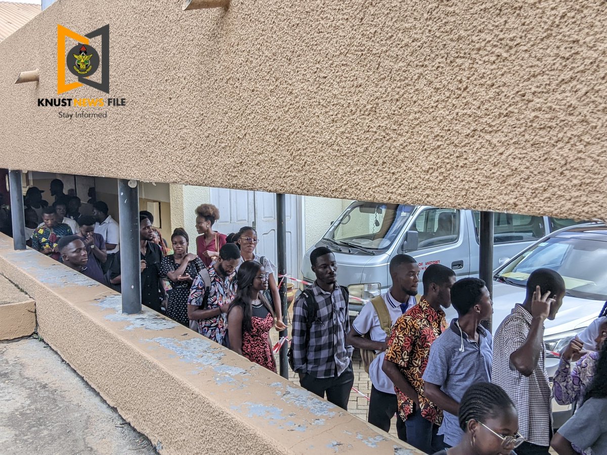 unitimesghana's tweet photo. SCISA election ongoing at the School of Medical Sciences (SMS) as voters file in orderly to cast their votes and exit the premises peacefully.

#SCISADecides https://t.co/5u3gVB7sDY