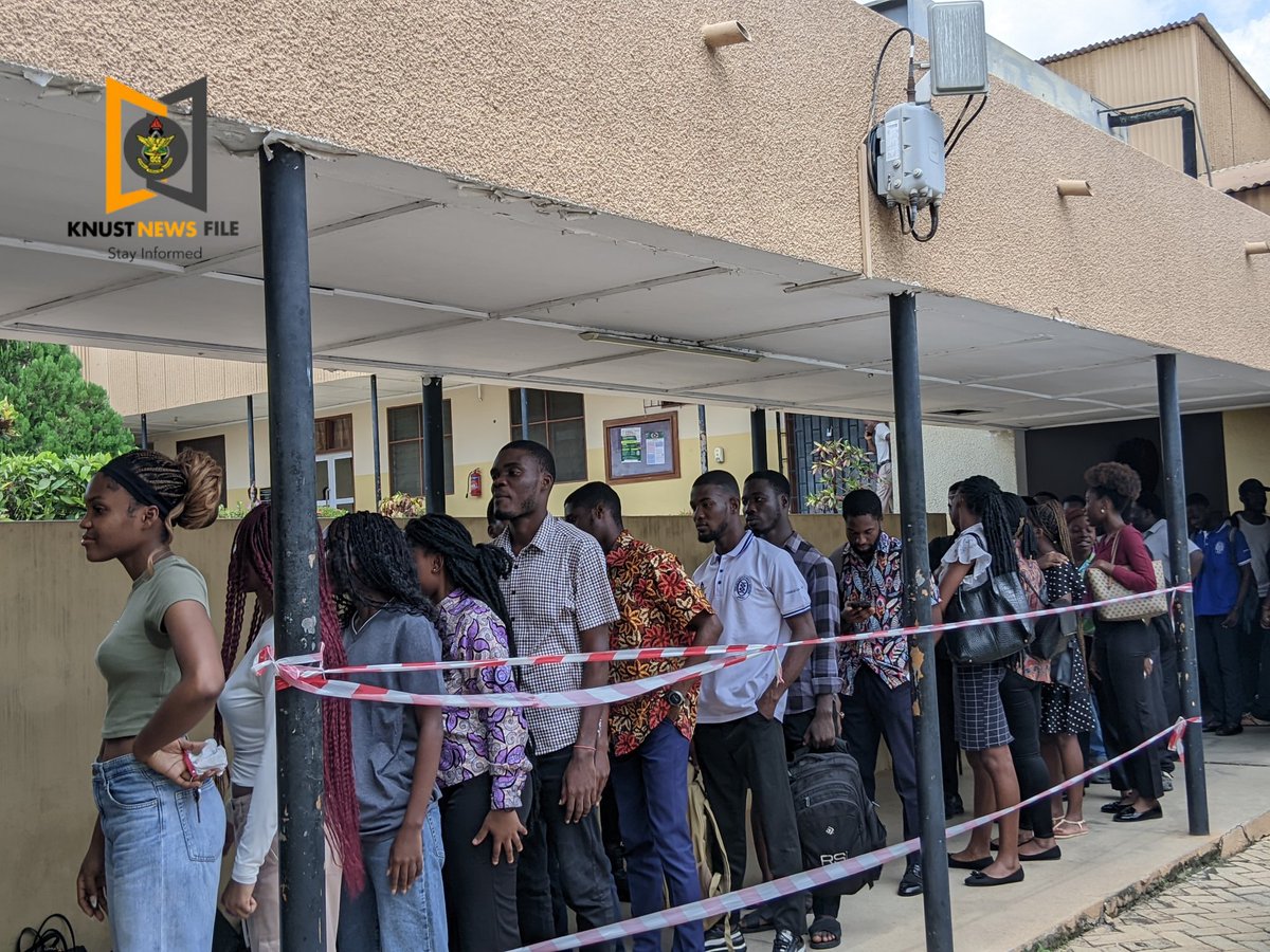 unitimesghana's tweet photo. SCISA election ongoing at the School of Medical Sciences (SMS) as voters file in orderly to cast their votes and exit the premises peacefully.

#SCISADecides https://t.co/5u3gVB7sDY