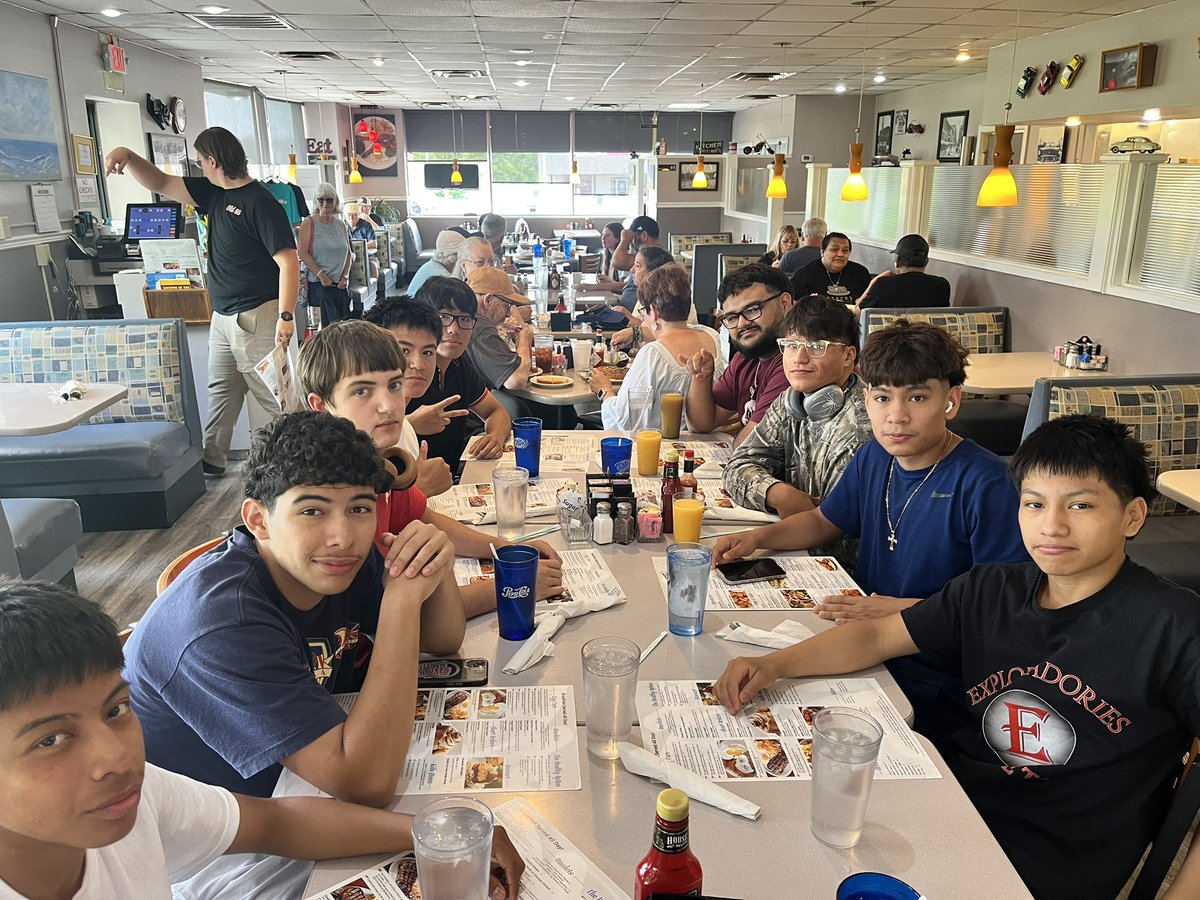 Buena Vista High Boys Wrestling tweet media