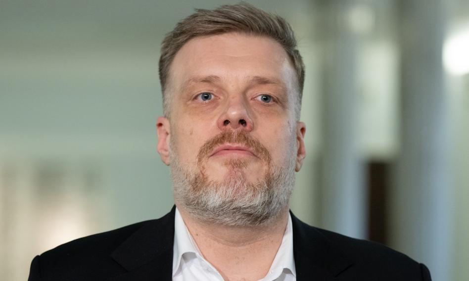 Pablo #Trzaskowski2025 (@nigdywiecejpis) on Twitter photo Nie oszukujmy się. Partia Razem to jest PiS bez krzyża w zębach. Nie oszukujmy się. Partia Razem to jest PiS bez krzyża w zębach.