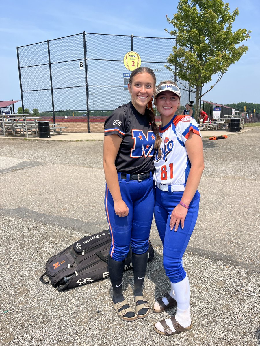 Lily Guntharp (@lilyguntharp22) on Twitter photo Huge thank you to all the coaches at the D1 super select camp and tournament this weekend! I had a great time and learned so many tips and pointers to improve my game! <a href="/KentStSoftball/">Kent State Softball</a> <a href="/ZipsSB/">Akron Zips Softball</a> <a href="/MojoHallock/">Tennessee Mojo Hallock 14U</a> Huge thank you to all the coaches at the D1 super select camp and tournament this weekend! I had a great time and learned so many tips and pointers to improve my game! <a href="/KentStSoftball/">Kent State Softball</a> <a href="/ZipsSB/">Akron Zips Softball</a> <a href="/MojoHallock/">Tennessee Mojo Hallock 14U</a>