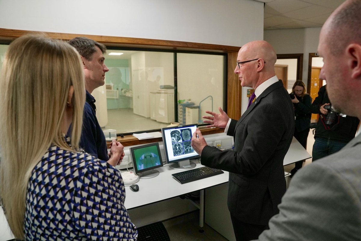 JohnSwinney's tweet photo. Life-saving technologies are being developed across Scotland, in places like the Imaging Centre of Excellence in Glasgow.

We will bring them into everyday use in our NHS, and focus more on prevention.

Ensuring you get the right support, when and where you need it. https://t.co/Wj4XwahJ5n